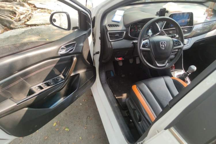 Used Baojun 310 2017 1.5L Manual Luxury Model