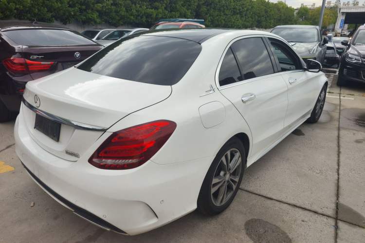 Used Mercedes-Benz C-Class 2015 Revised C 200 L Sport Edition Rear Right 45 Deg