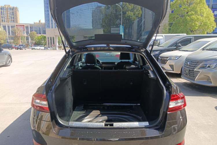 Used Skoda Octavia 2019 TSI280 DSG Luxury Edition
