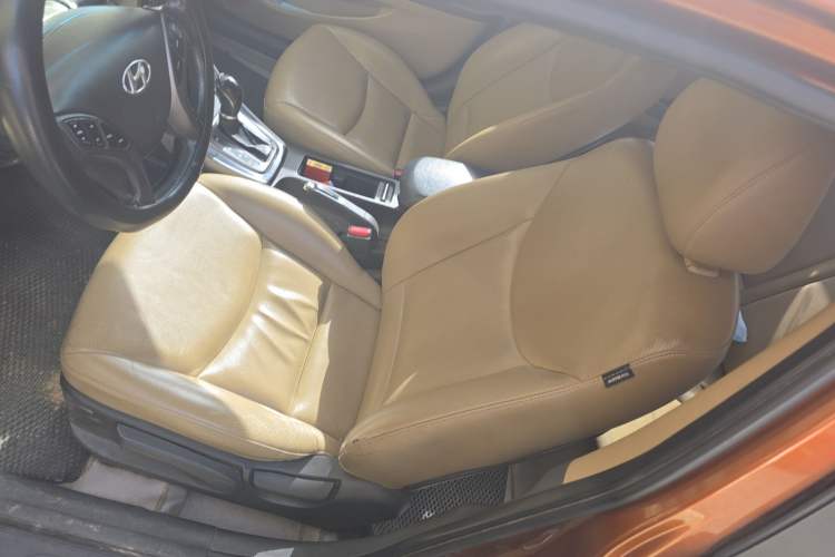 Used Hyundai Elantra (5th Generation / Langdong) 2012 1.6L Automatic Prestige Model Left Front Seat