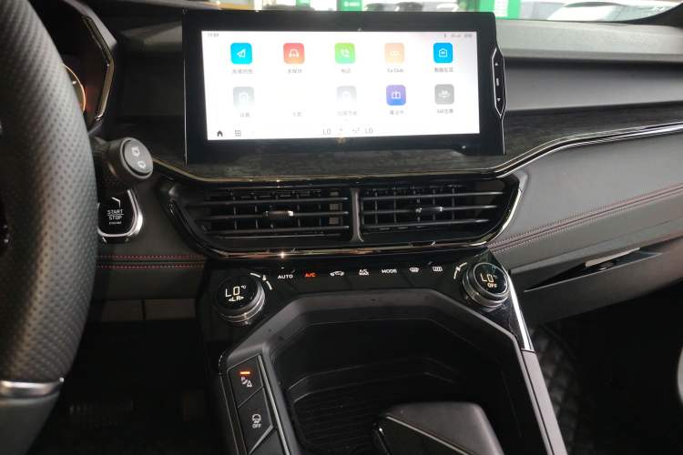 Used Lynk & Co 06 2020 1.5T JinPro model