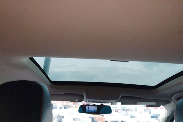 Used Volkswagen Lamando 2015 230TSI DSG Fashion Edition
