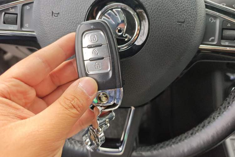 Used Skoda Superb 2016 TSI280 DSG Innovation Edition