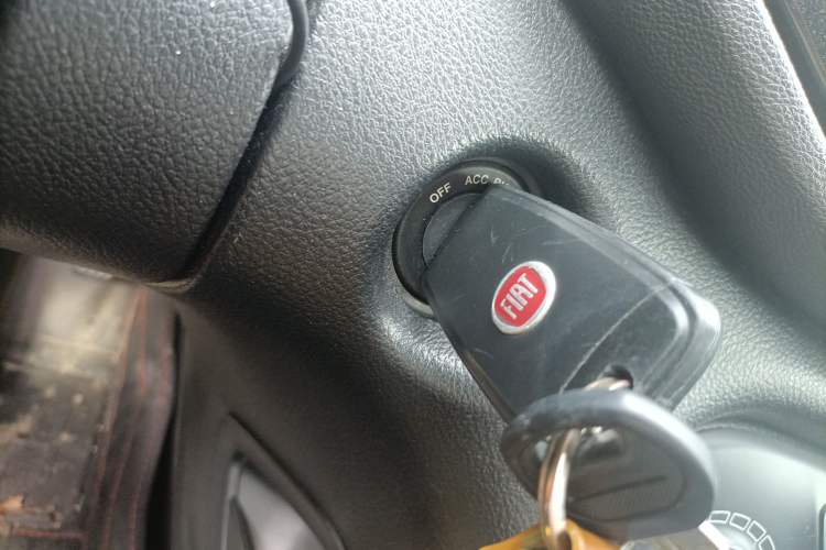 Used Fiat Viaggio 2012 1.4T Automatic Jingxiang Edition
