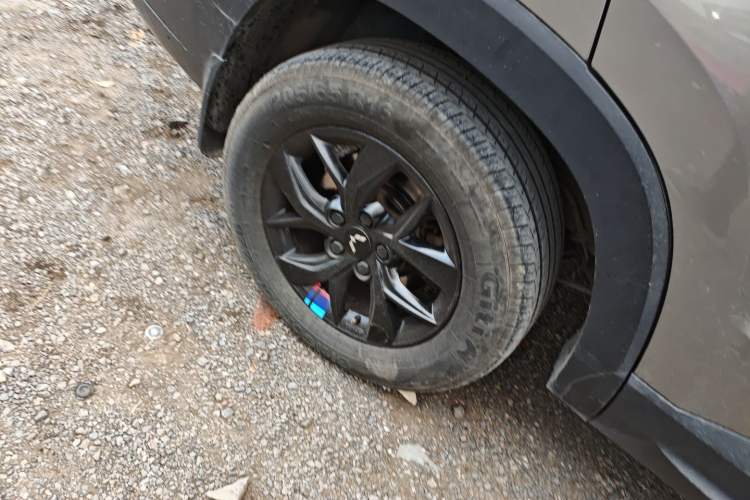 Used Wuling Hongguang S3 2018 1.5T Manual Luxury Model China V Standard
