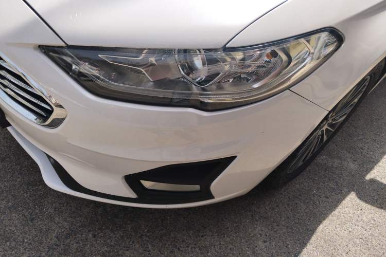 Used Ford Mondeo New Energy 2018 2.0 PHEV Smart-Controlled Fashion Edition China V Standard Left Front Headlight