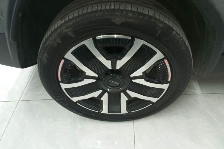 Used iCAR 03 2024 501km Four-wheel Drive Long-range Intelligent Driving Edition Right Rear Wheel Hub