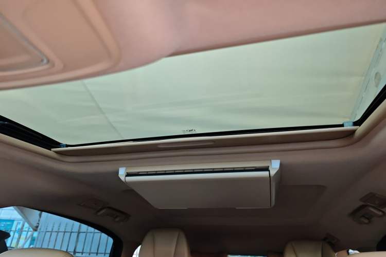 Used Buick GL8 2021 ES Land Cruiser 653T Luxury Edition Headliner