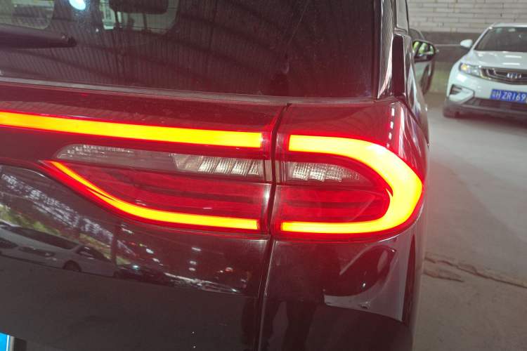 Used GAC Trumpchi M6 2019 270T Automatic Prestige Edition (7-seater) China V Standard