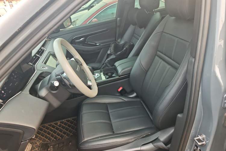 Used Land Rover Range Evoque 2020 249 PS R-DYNAMIC S Sport Edition Left Front Seat