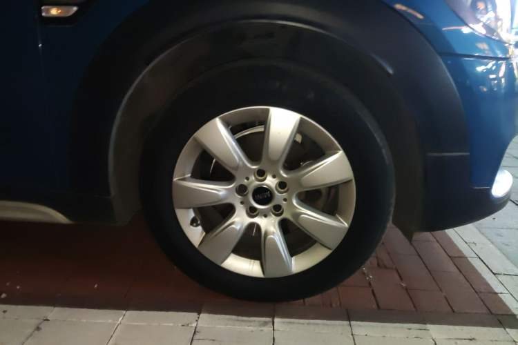 Used MINI Countryman 2017 1.5T COOPER ALL4 Right Front Wheel Hub