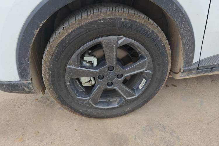 Used Geometry E Firefly 2023 401KM Linglong Tiger 5-Seater Left Front Wheel Hub