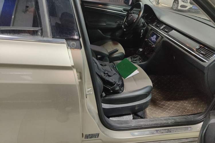 Used Volkswagen C-TREK 2020 1.5L Automatic Comfort Model