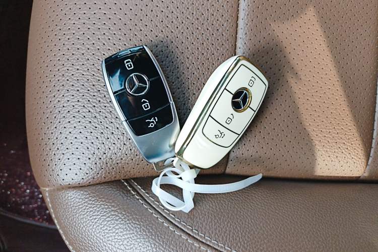 Used Mercedes-Benz E-Class 2022 Revised Version E 300 L Sport Luxury Edition Vehicle Key