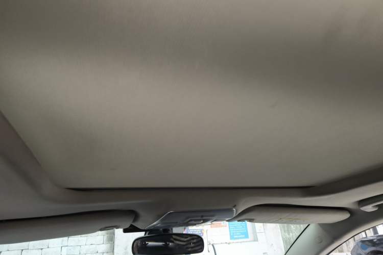 Used Geely Auto Emgrand GT 2016 1.8T Comfort Model Headliner