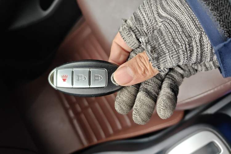 Used Nissan Livina 2015 Jinrui 1.6XV CVT Cool Cafe Edition
