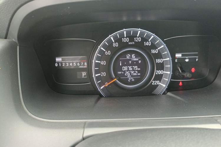 Used Honda Odyssey 2018 2.4L Smart Edition Odometer Close Up