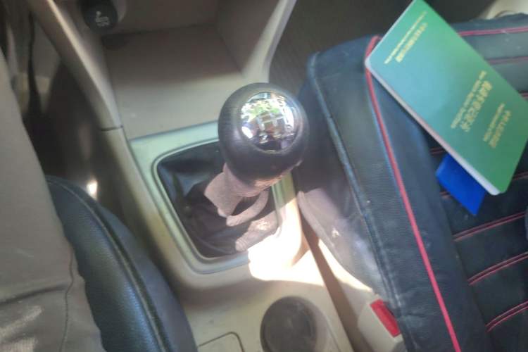 Used CHANGAN KAICHENG Ounuo S 2012 1.3L Base Version
