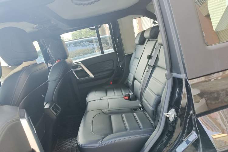 Used BAIC Off-Road BJ40 2023 2.0T Automatic Four-Wheel Drive Urban Hunter Edition Chivalrous Type