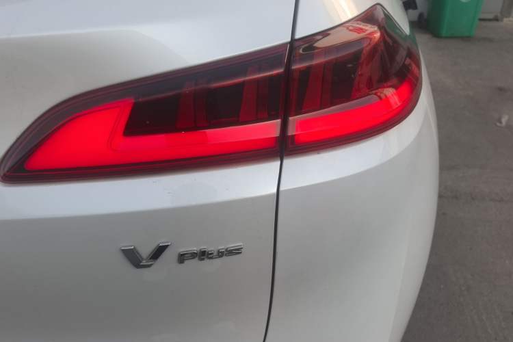 Used AION V 2023 Plus 80 Smart Enjoyment Seven-Seater Edition Ternary Lithium
