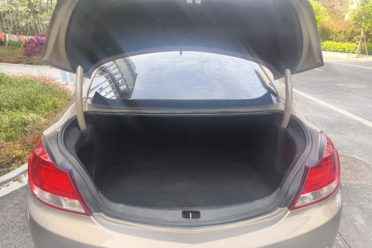 Used Buick Regal 2010 2.0T Flagship Sport Edition
