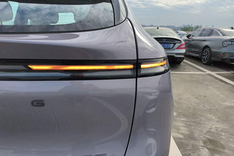 Used XPeng G6 2025 625 Long-Range Max Flagship Edition Right Rear Taillight