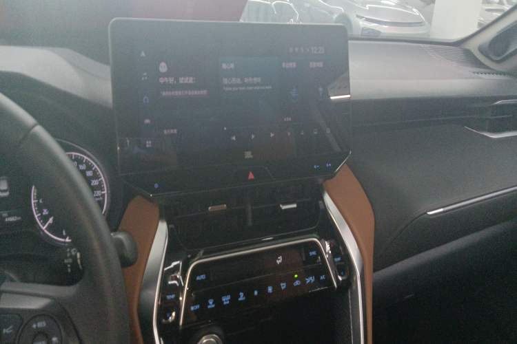 Used Toyota Venza 2022 2.0L CVT Two-Wheel Drive Prestige Edition