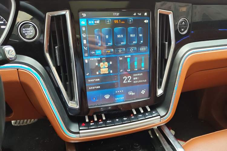 Used Zotye T700 2017 1.8T Dual-Clutch Luxury Model Audio And AC Panel