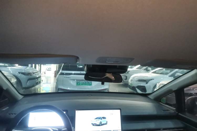 Used AION Y 2022 Plus 70 Enjoy Edition