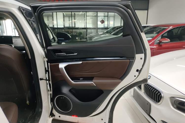 Used Wey VV5 2017 2.0T Ultra-Luxury Version