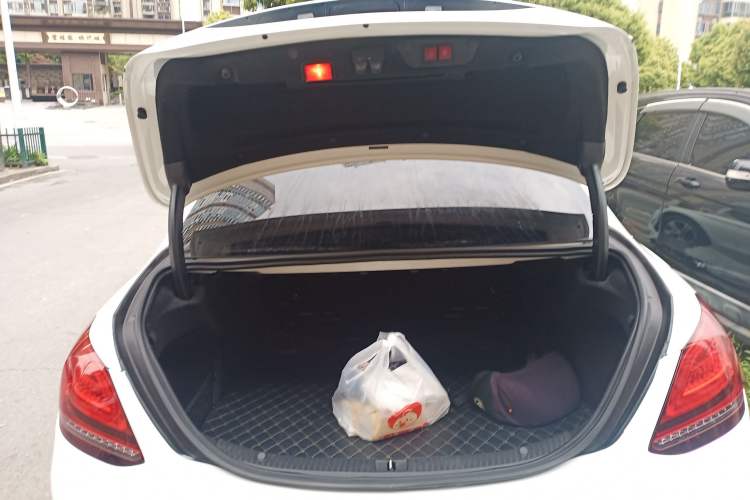 Used Mercedes-Benz C-Class 2019 Restyled C 260 L Sport Edition
