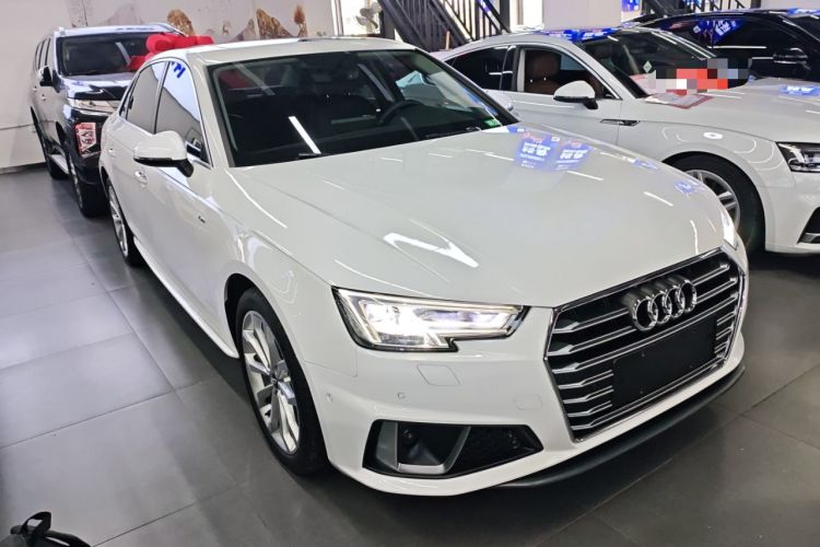 Used Audi A4L 2019 40 TFSI Fashion Version China V
