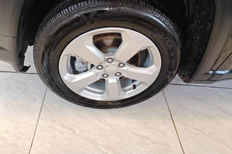 Used Jeep Compass 2017 200T Automatic Family Edition
