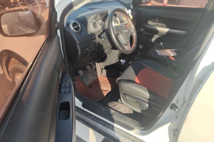 Used Haval H1 2016 Red Label 1.5L Manual Luxury Model
