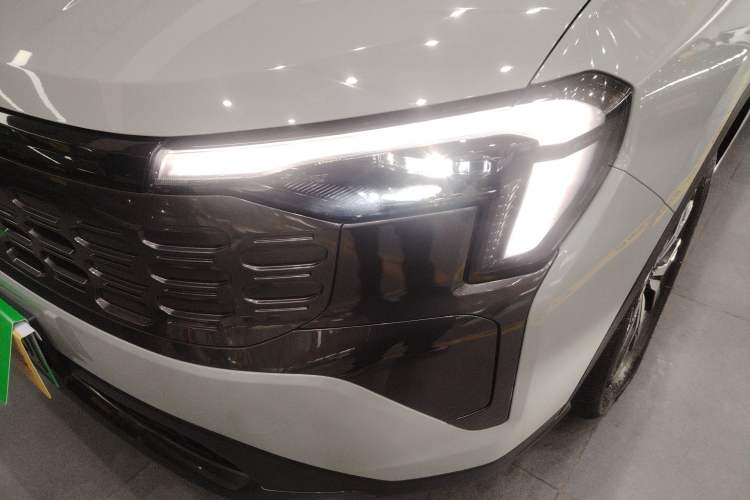 Used Ford Equator Sport New Energy 2025 Elite Version Left Front Headlight