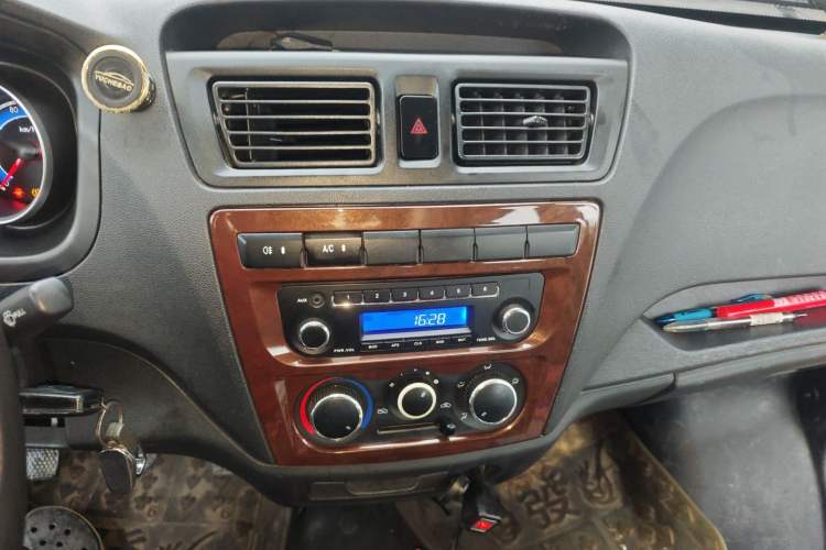 Used Chana Ruixing M60 2020 1.5L Standard Version China VI 6-Seater DAM15KR
