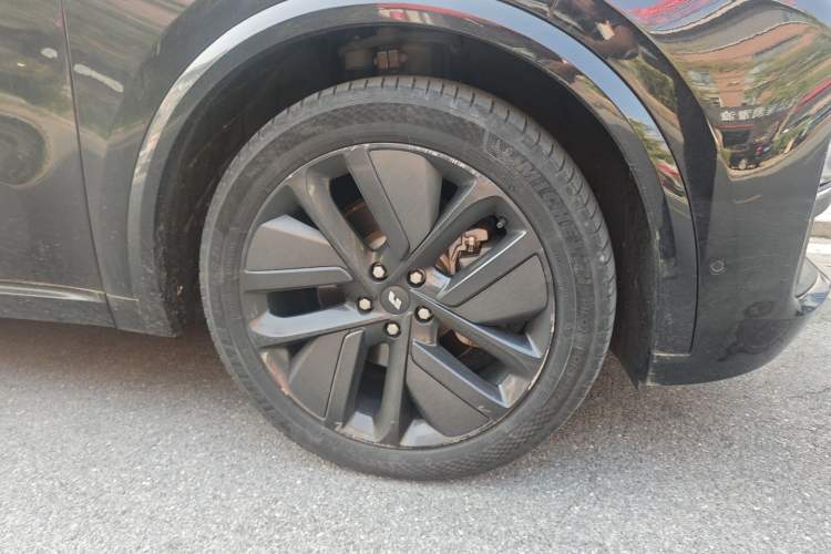 Used Li Auto L9 2022 Max model
