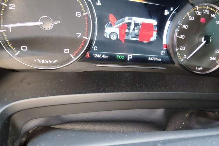 Used GAC Trumpchi M8 2023 Lingxiu Series 390T Luxury Edition
