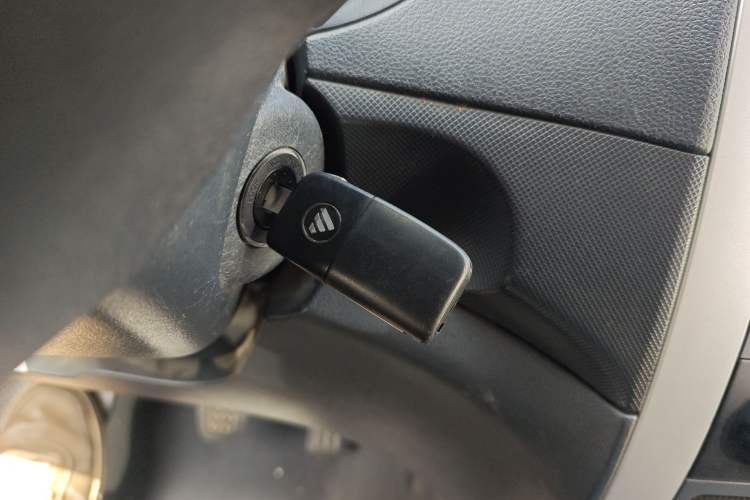 Used Foton Tunland 2017 2.8T E3 Diesel Two-Wheel Drive Extended Comfort Version BJ493ZLQ4