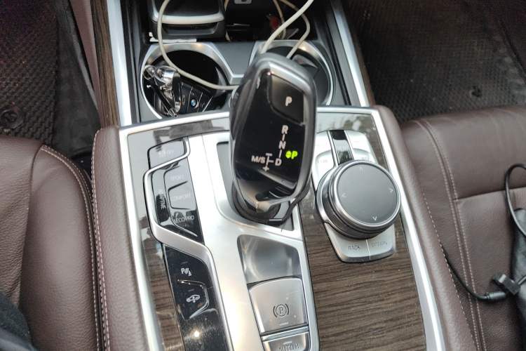 Used BMW 7 Series 2016 730Li Leading Model
