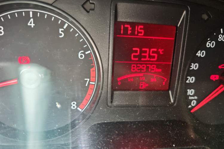 Used Volkswagen Jetta 2015 Value Edition 1.6L Manual Fashionable Style