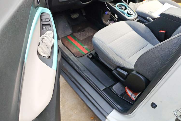 Used Chery Little Ant 2021 150 000 Yuan Ant Fan Edition New Ant Cool Version Lithium Iron Phosphate
