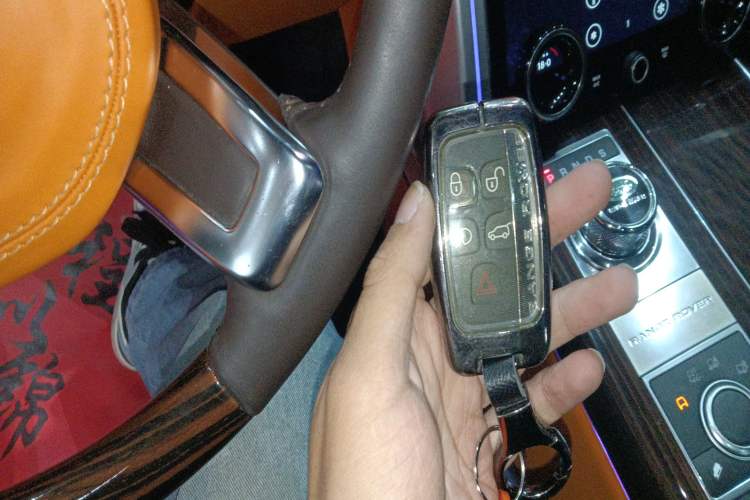 Used Land Rover Range Rover 2015 3.0 SC V6 Vogue