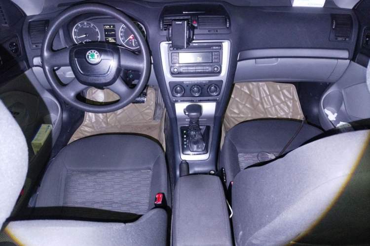 Used Skoda Octavia 2012 1.6L Automatic Yijie Edition
