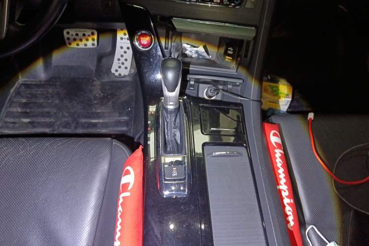 Used Honda Spirior 2015 2.4L Prestige Edition Gear Lever