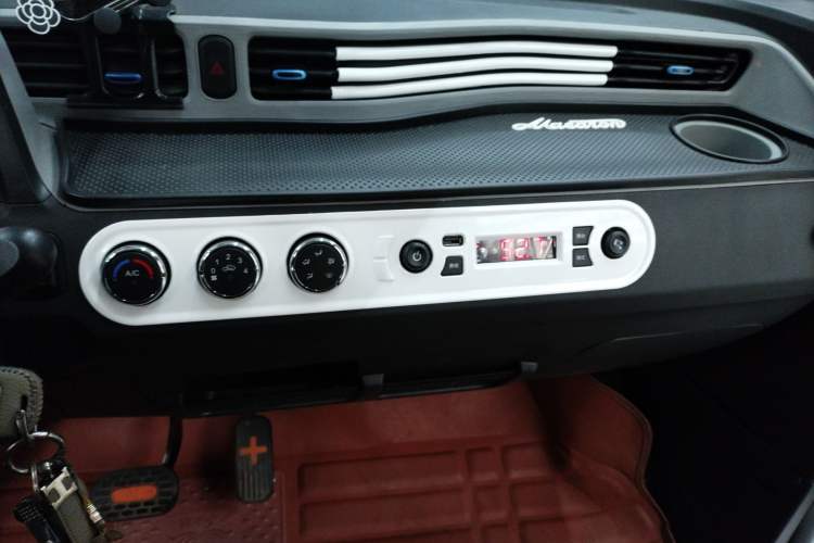 Used Wuling Hongguang MINIEV 2022 Easy Version Lithium-NMC