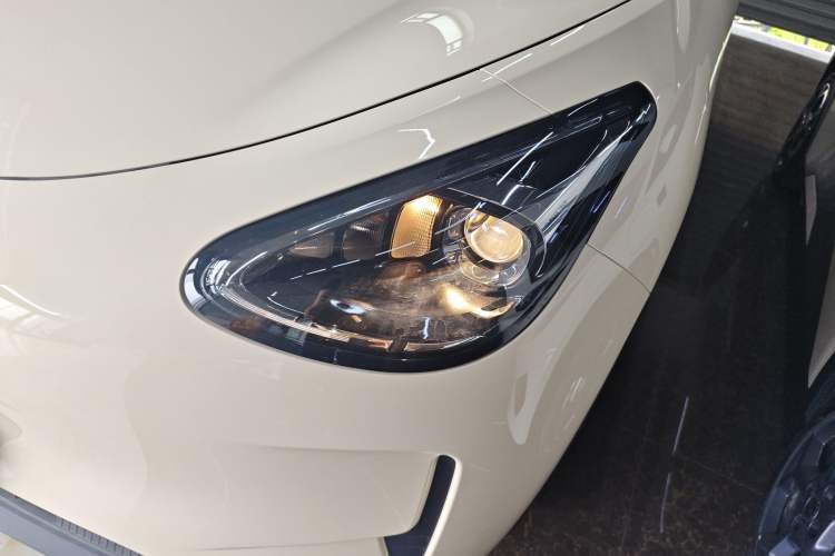 Used Geely Galaxy Geome 2026 Model 410km Carefree Edition Left Front Headlight