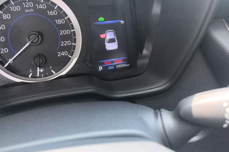 Used Toyota Corolla 2022 Dual-Motor 1.8L E-CVT Pioneer Edition
