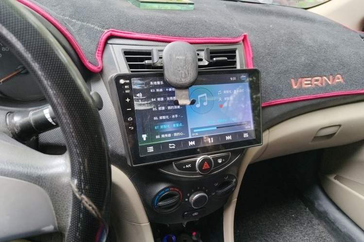 Used Hyundai Verna (older generation) 2016 1.4L Manual Smart GLS Trim