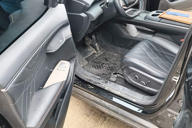 Used Deepal S07 2023 200Max Range-Extended Version